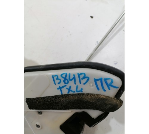 Замок двери передний правый