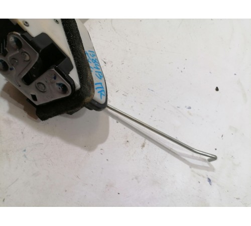 Замок двери передний правый