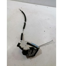 Замок двери передний правый