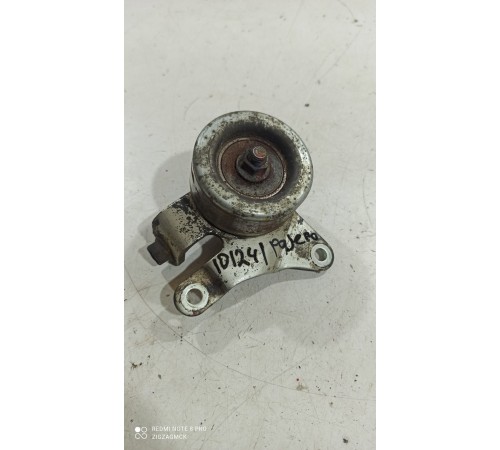 Ролик натяжителя