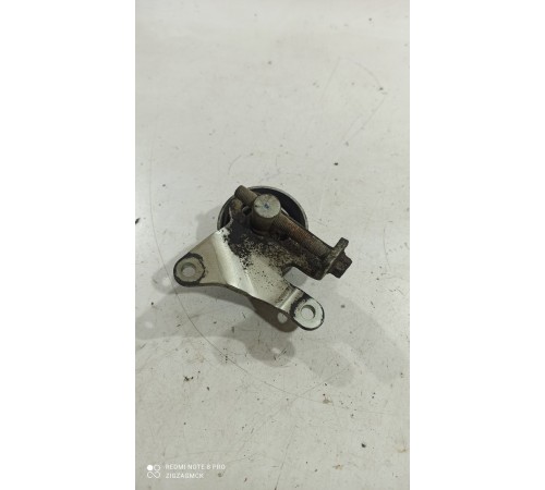 Ролик натяжителя