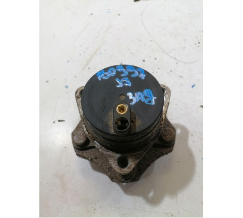 Ступица задняя левая