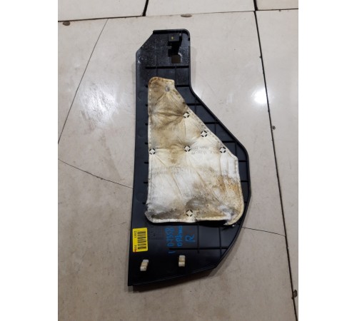 Накладка центральной консоли правая