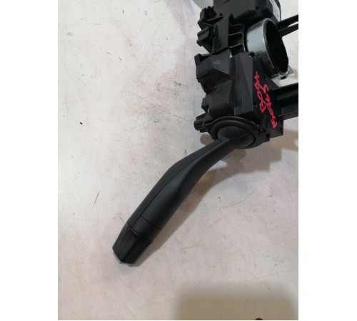 Подрулевой переключатель