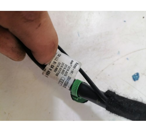 Зеркало заднего вида левое