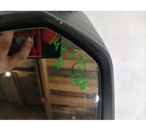 Зеркало заднего вида левое