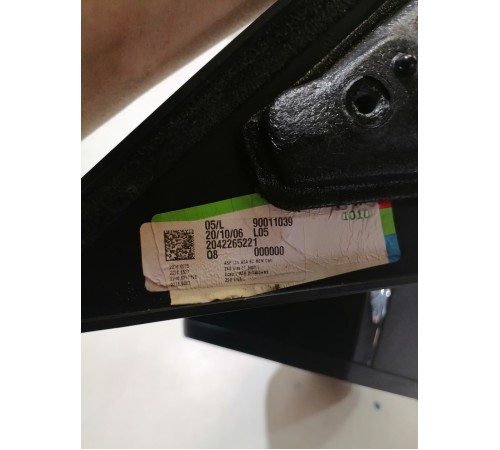 Зеркало заднего вида левое