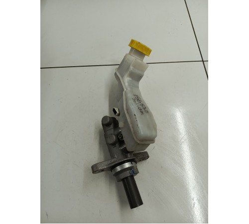 Главный тормозной цилиндр в сборе