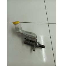 Главный тормозной цилиндр в сборе