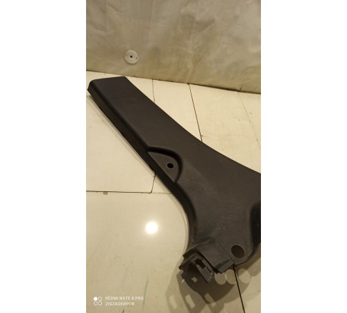 Обшивка центральной стойки(левая нижняя)