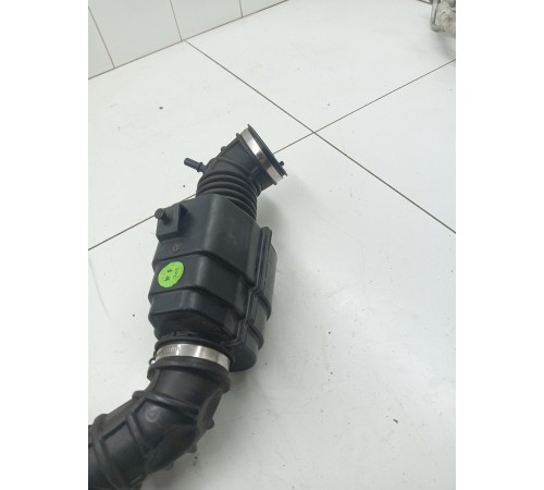 Патрубок воздушного фильтра