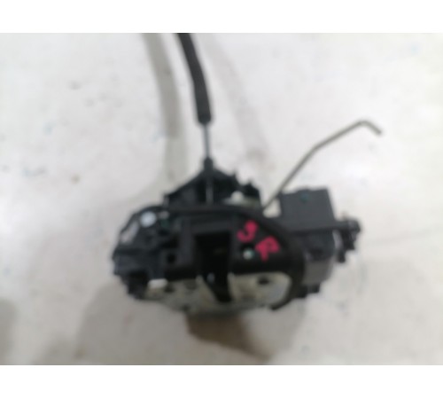 Замок двери задняя правая 