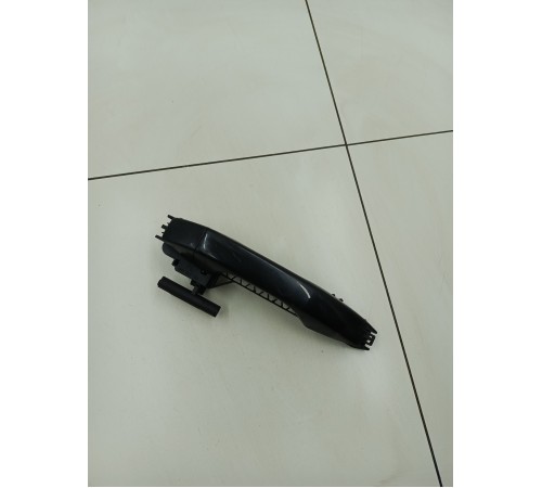 Ручка двери передняя левая наружная