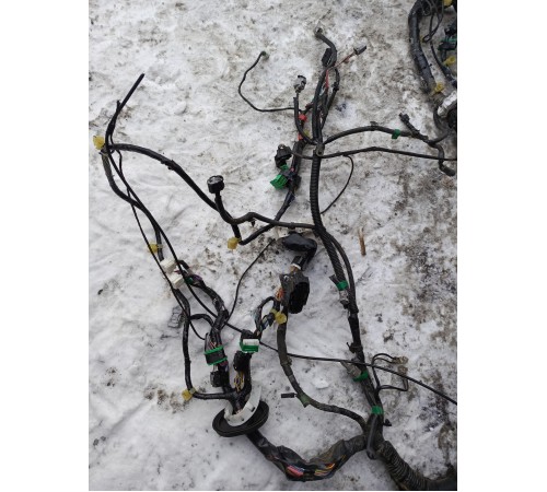 Электропроводка подкапотная с монтажным блоком