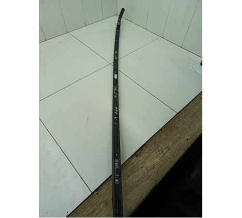 Рейлинг крыши левый