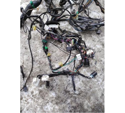 Электропроводка подкапотная с монтажным блоком