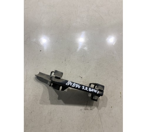 Кронштейн(крепление) проводки заднего правого колеса