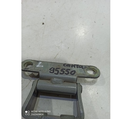 Петля крышки багажника(левая)