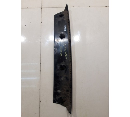 накладка заднего спойлера