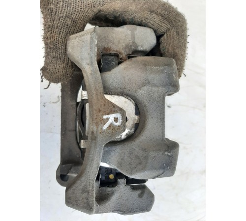 Суппорт(задний правый)