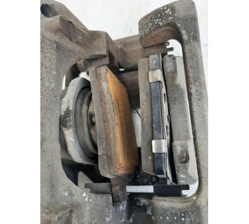 Суппорт(задний правый)