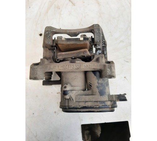 Суппорт(задний правый)