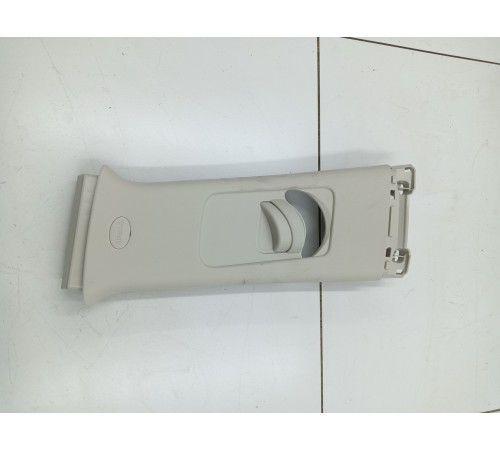 Обшивка центральной стойки левая верхняя