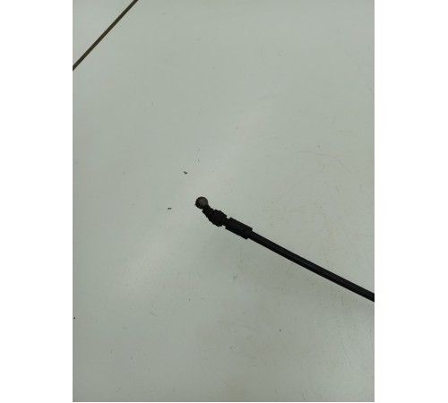 Трос замка капота