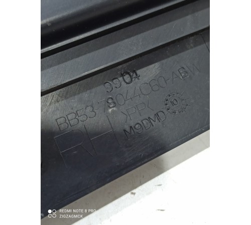 Накладка торпедо передняя правая