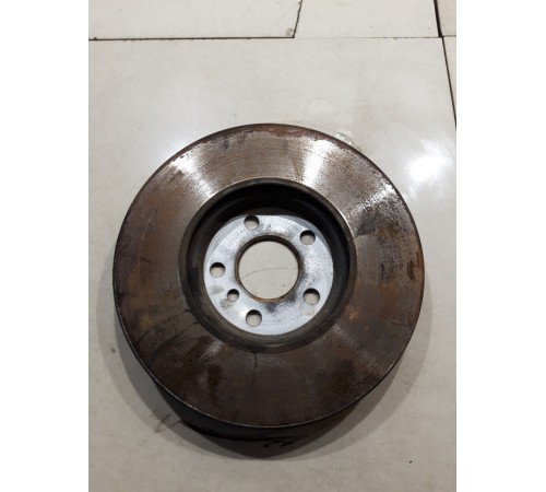 Тормозной диск передний левый