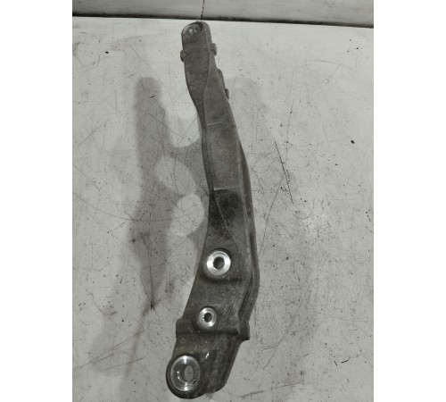 Рычаг задний левый нижний