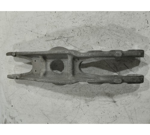 Рычаг задний левый нижний