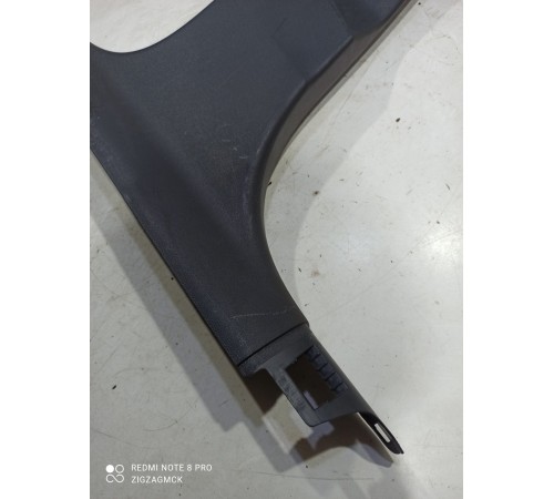 Обшивка центральной стойки(левая нижняя)