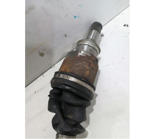 Полуось привод передний правый