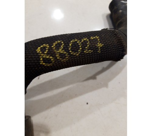 Патрубок системы охлаждения