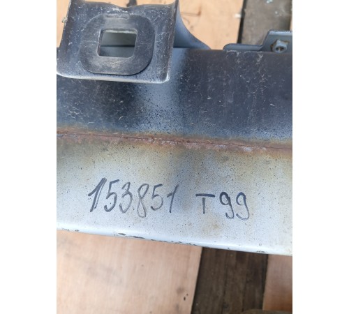 Усилитель переднего бампера