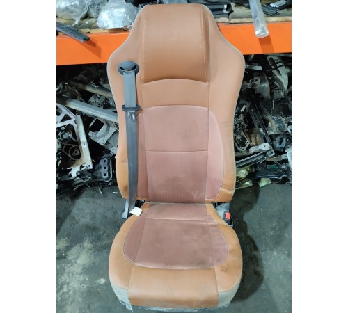 Сиденье пассажирское правое