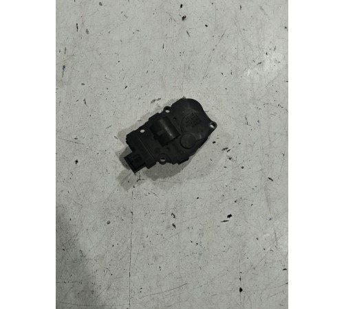 Моторчик привода заслонок отопителя