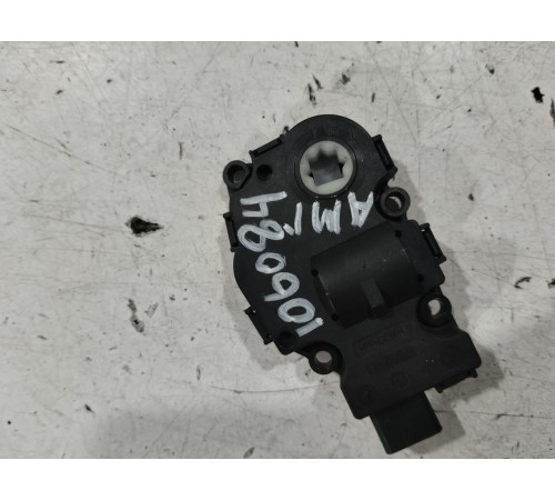 Моторчик привода заслонок отопителя