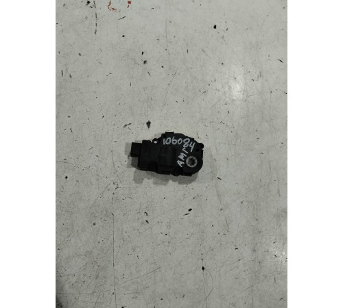 Моторчик привода заслонок отопителя