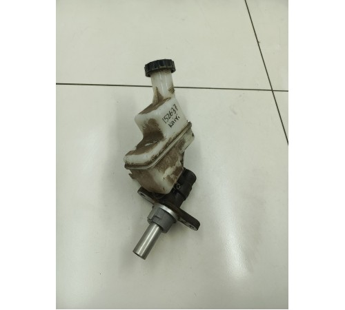 Главный тормозной цилиндр в сборе