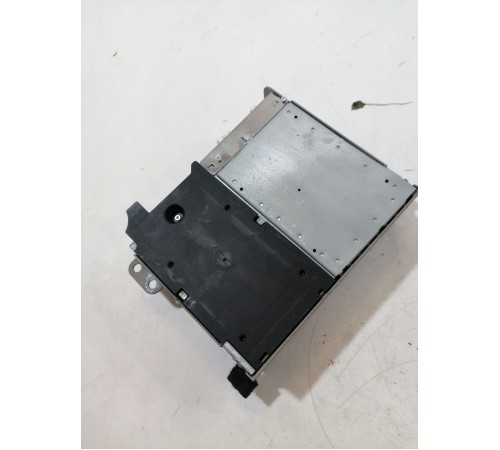 Блок управления мультимедиа и навигацией