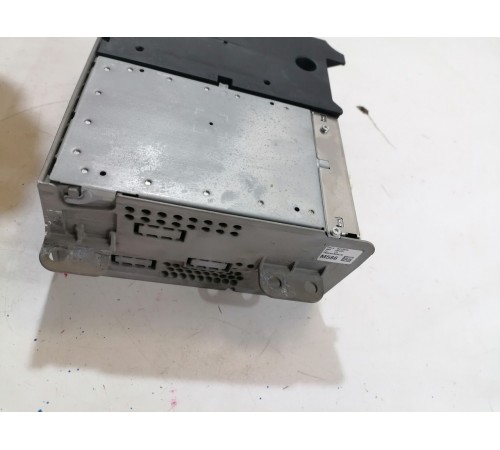 Блок управления мультимедиа и навигацией