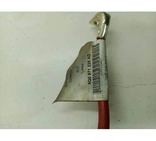 Клемма проводк аккумулятора плюсовая