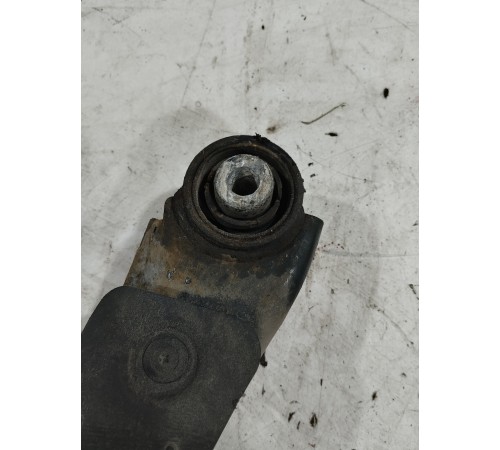 Рычаг подвески(задний левый нижний)