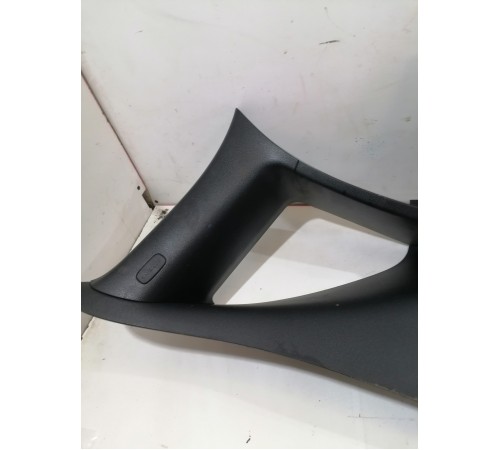 Обшивка багажника левая верхняя