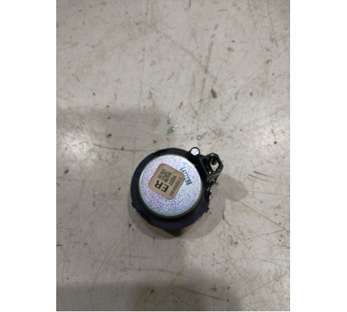 Динамик высокочастотный задний правый