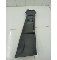 Обшивка центральной стойки правая верхняя