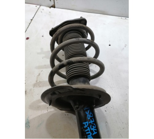 Амортизатор подвески передний левый в сборе