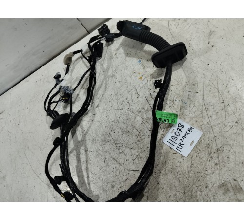 Электропроводка двери передняя правая